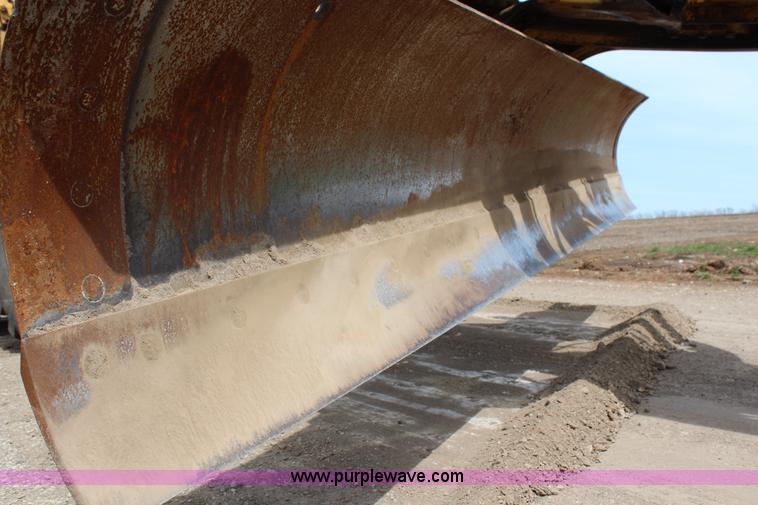 image for item G5453 1977 Caterpillar 140G articulated motor grader