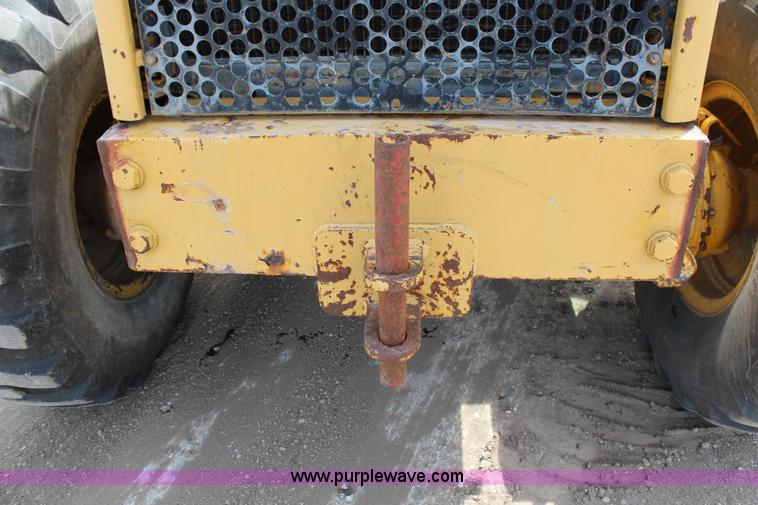 image for item G5453 1977 Caterpillar 140G articulated motor grader