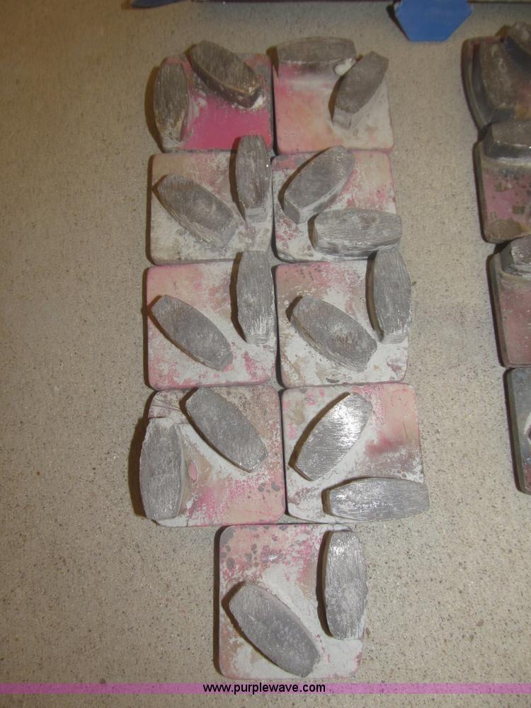 image for item K9707 (18) double segment diamond concrete wedge inserts