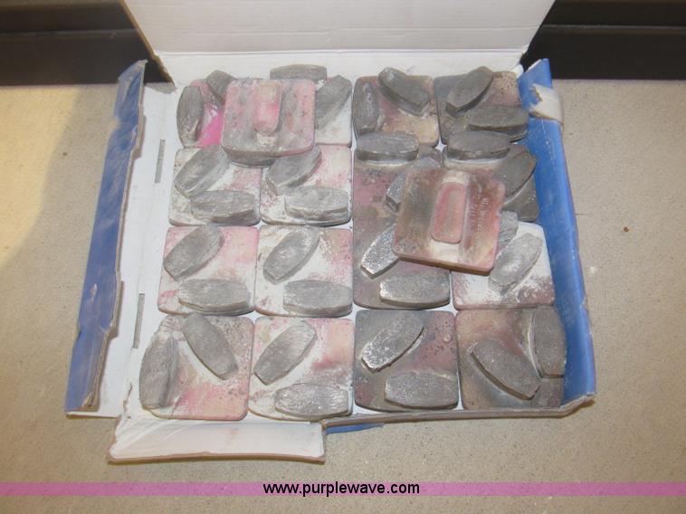 image for item K9707 (18) double segment diamond concrete wedge inserts