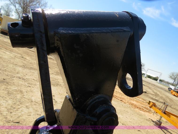 image for item S9570 Mack MHH-65-S 24" hydraulic clamshell bucket