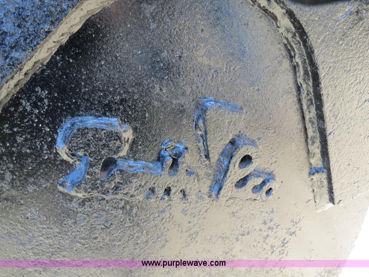 image for item S9573 Tooth Pro 48"/24" step down bucket