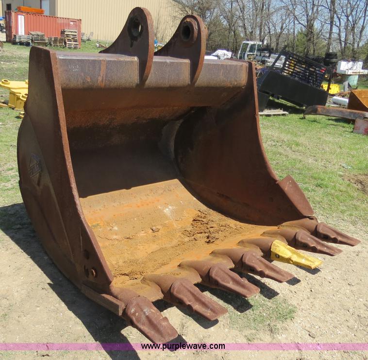 image for item S9574 Hensley 72" seven tooth excavator bucket