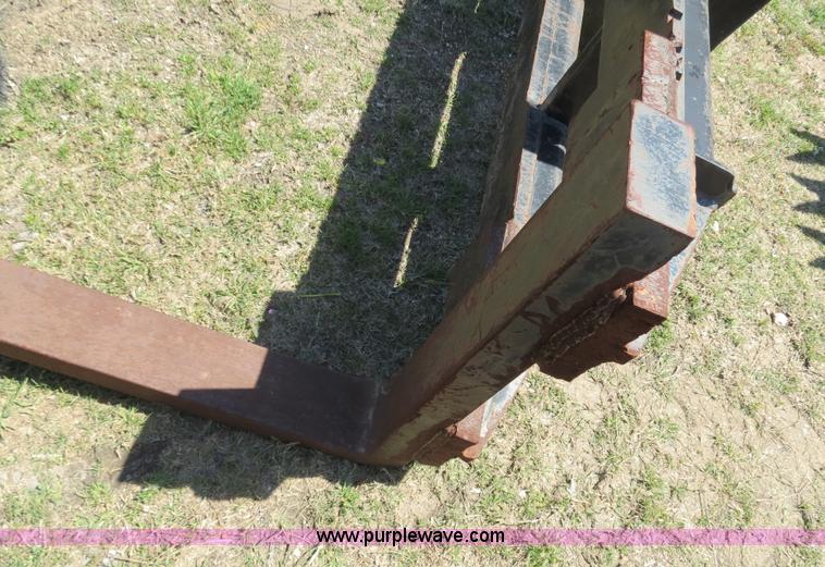 image for item S9575 Caterpillar Spread 54" forks