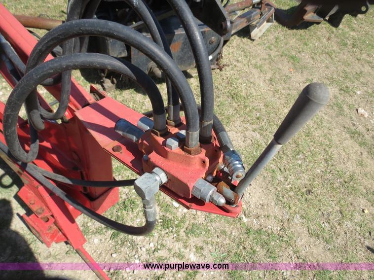 Massey Fergusen 1016 quick attach loader in Prosper, TX Item S9577