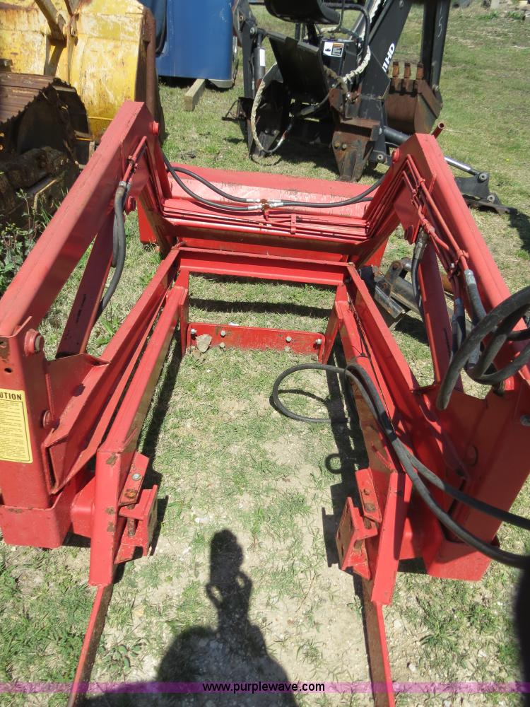 Massey Fergusen 1016 quick attach loader in Prosper, TX Item S9577