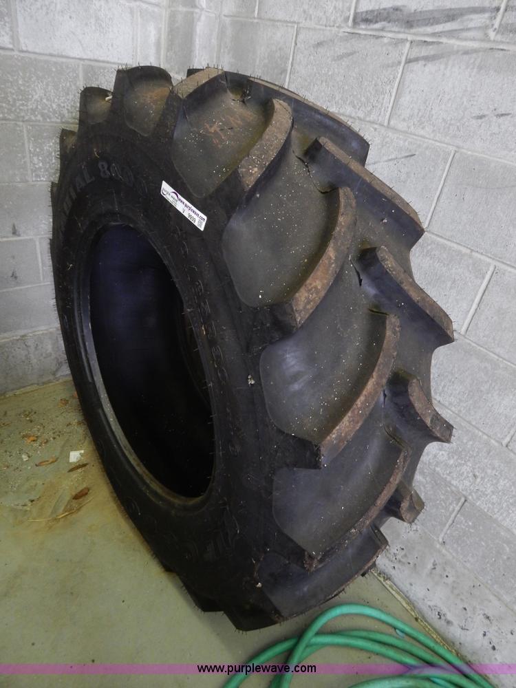 Firestone 420/85R30 radial 8000 tire in Lees Summit, MO Item V9939