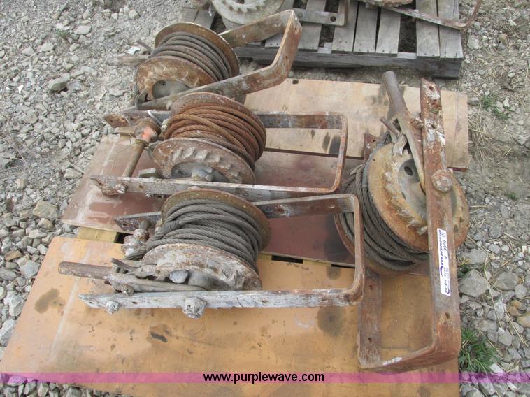 image for item V9970 (4) industrial come-alongs