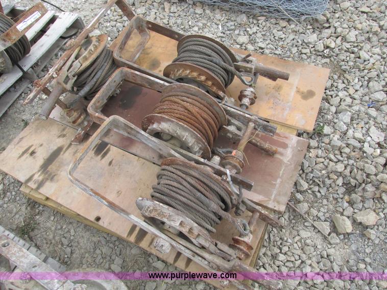 image for item V9970 (4) industrial come-alongs