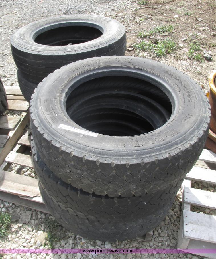 image for item V9977 (6) used 225/70R19.5 tires