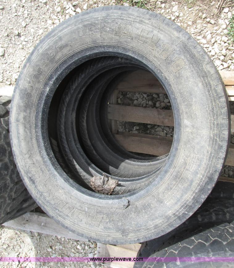 image for item V9977 (6) used 225/70R19.5 tires