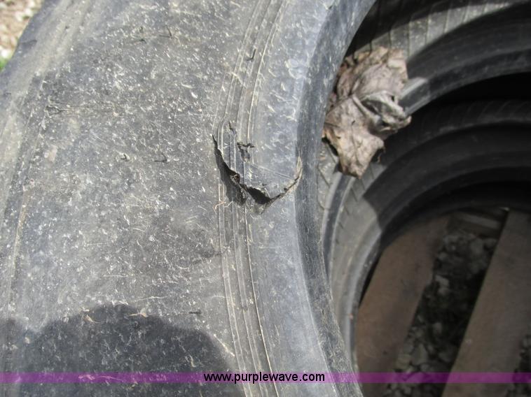 image for item V9977 (6) used 225/70R19.5 tires