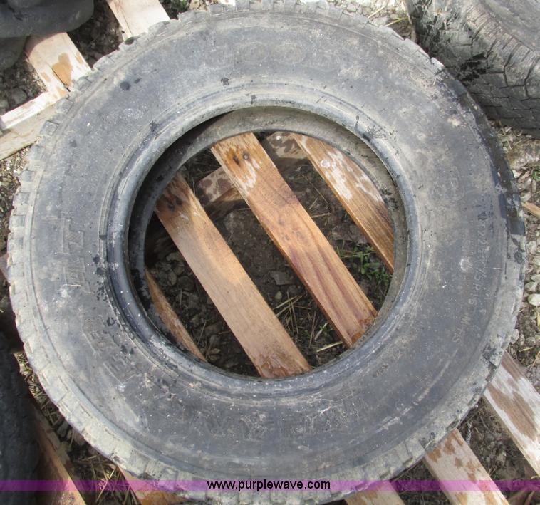 image for item V9979 (9) used 16" tires