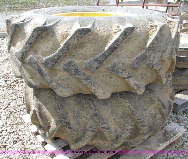 image for item V9982 (2) Alliance 18.4/15-26 tractor tires