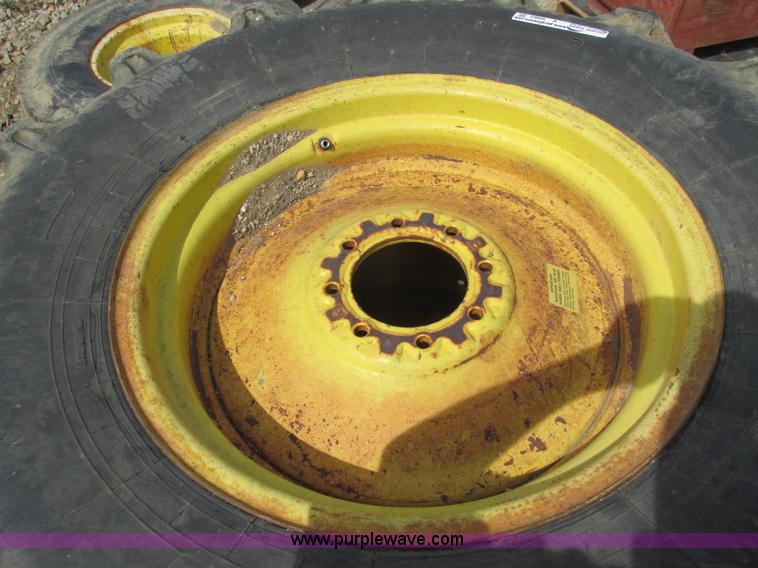 image for item V9982 (2) Alliance 18.4/15-26 tractor tires