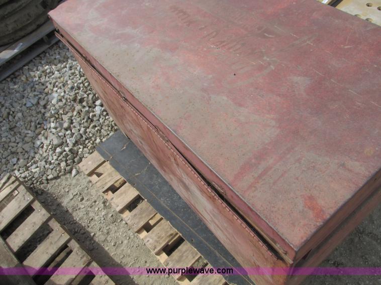 image for item V9989 4' x 2' x 2'H job box