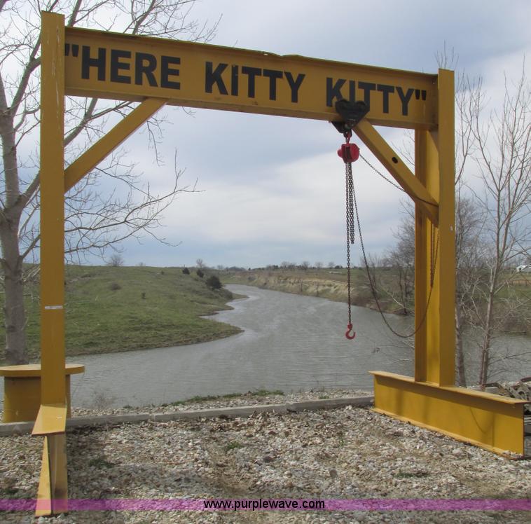 image for item V9998 Shop built hoist frame