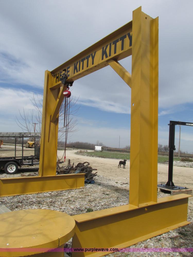 image for item V9998 Shop built hoist frame