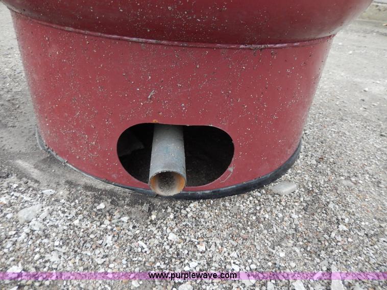 image for item X9564 H2OW-TO precharged water system tank