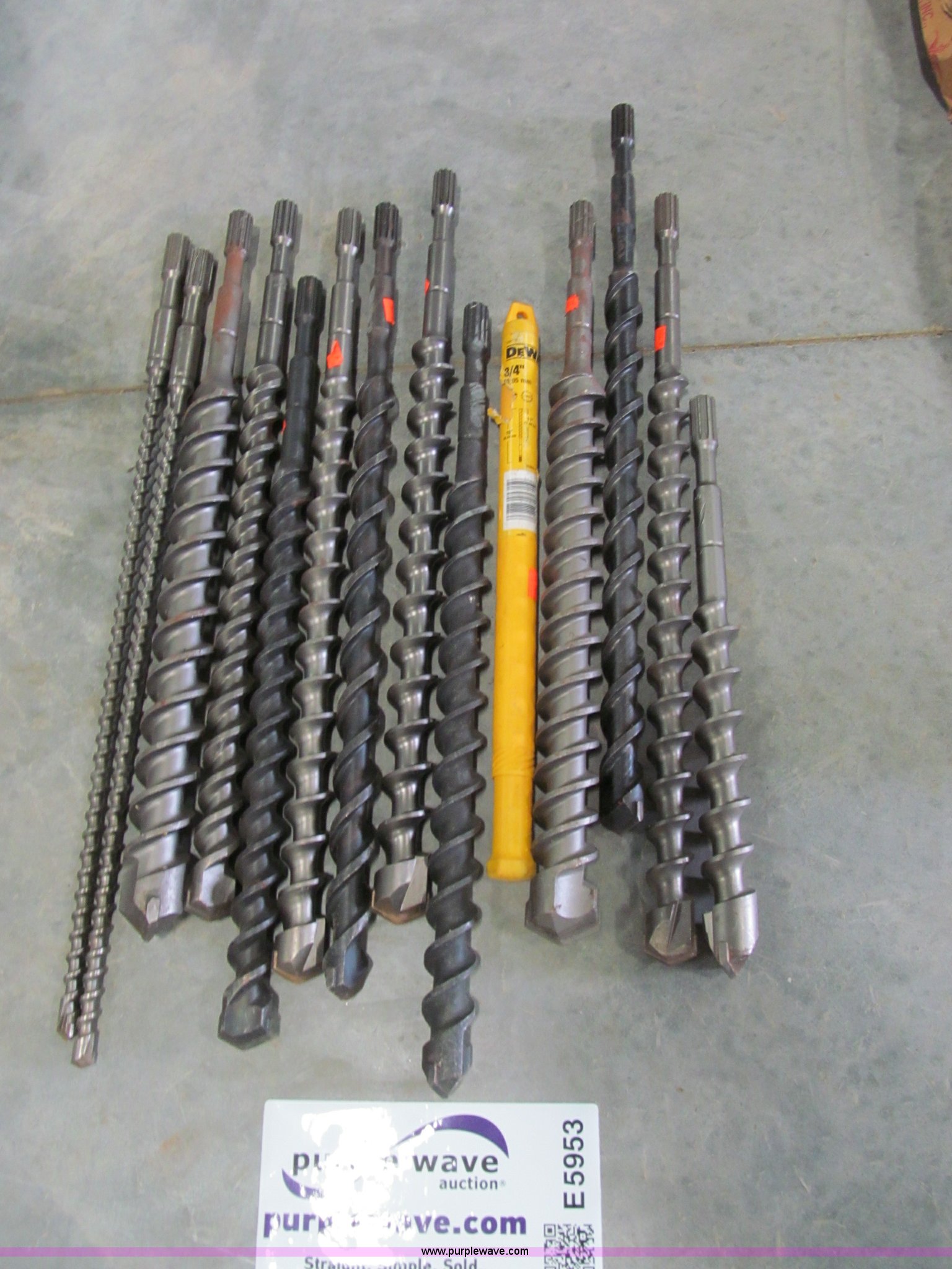 (14) spline drive concrete bits in Clinton, MO Item E5953 sold