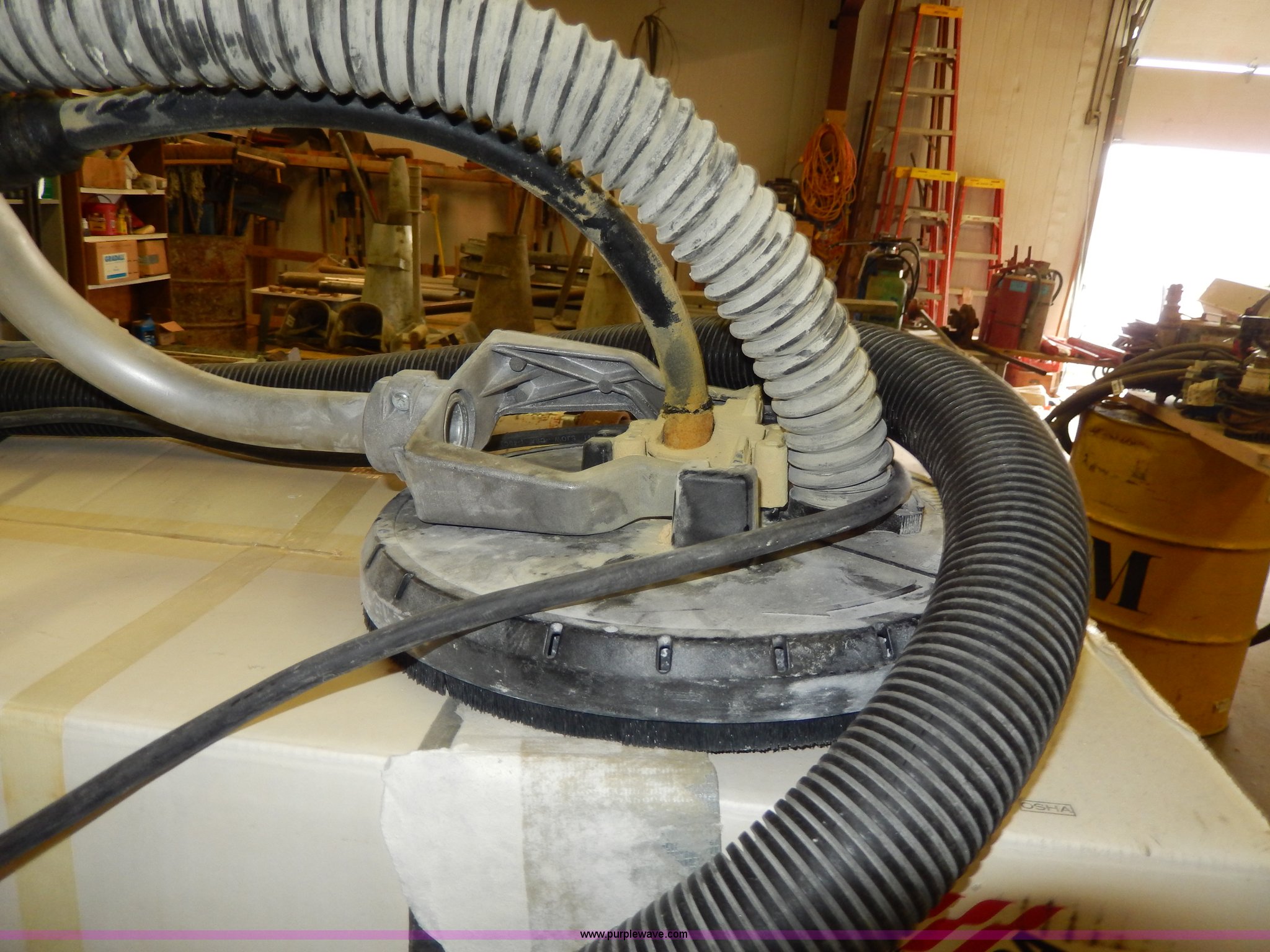 Porter Cable 7800 drywall sander in Topeka, KS Item X9547 sold Purple Wave