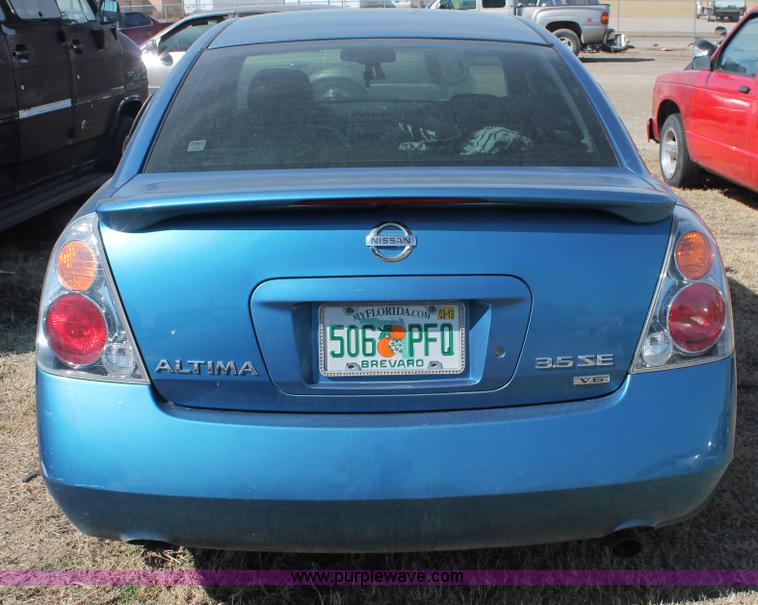 image for item E2949 2003 Nissan Altima SE