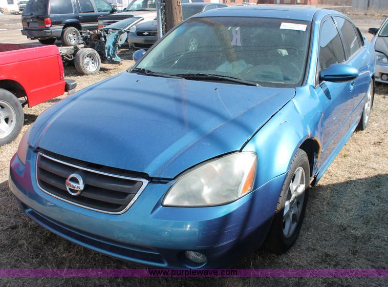 image for item E2949 2003 Nissan Altima SE