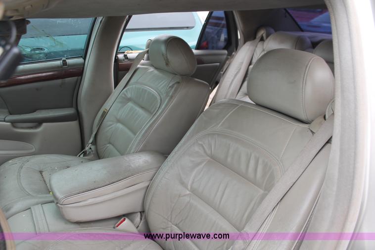 image for item E3402 2000 Cadillac DeVille