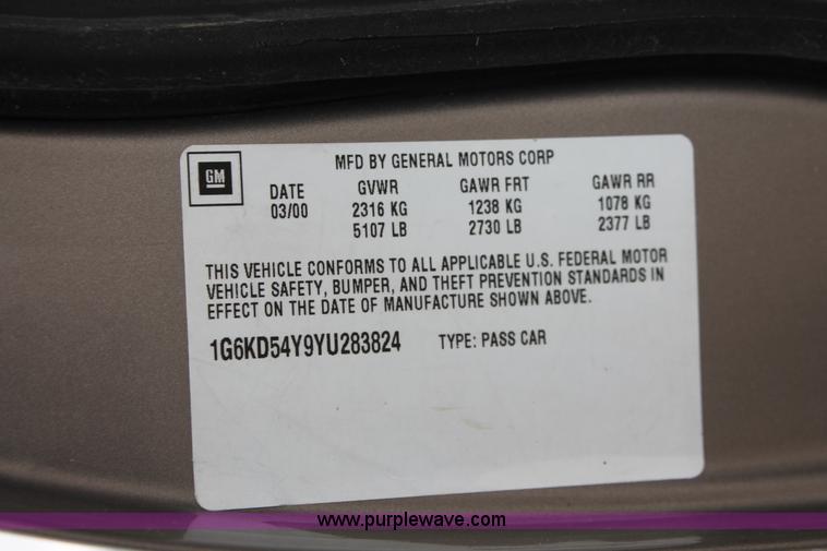 image for item E3402 2000 Cadillac DeVille