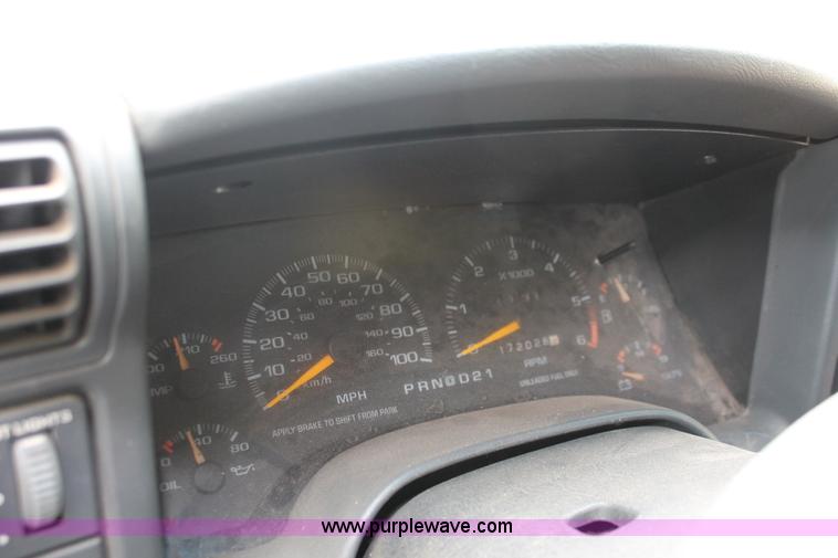 image for item E3403 1996 GMC Jimmy SL SUV