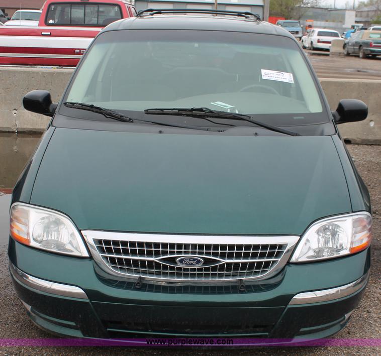 image for item E3405 2000 Ford Windstar SE van
