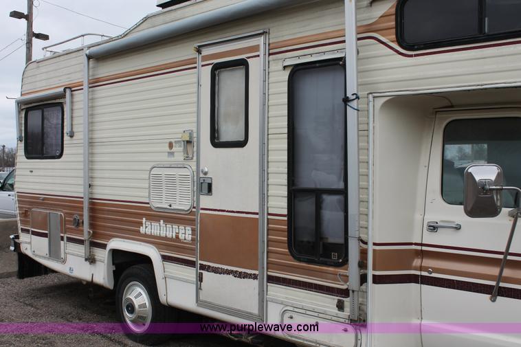 image for item E3406 1983 Ford Econoline E350 XL Jamboree camper