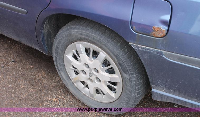 image for item E3408 2000 Chevrolet Impala