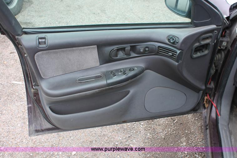image for item E3411 1997 Dodge Intrepid