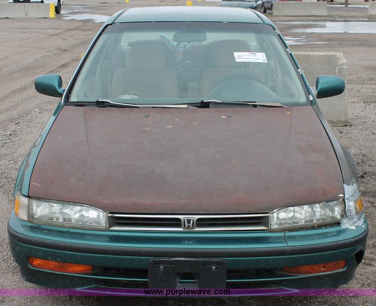 image for item E3414 1993 Honda Accord LX