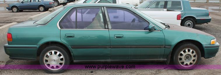image for item E3414 1993 Honda Accord LX