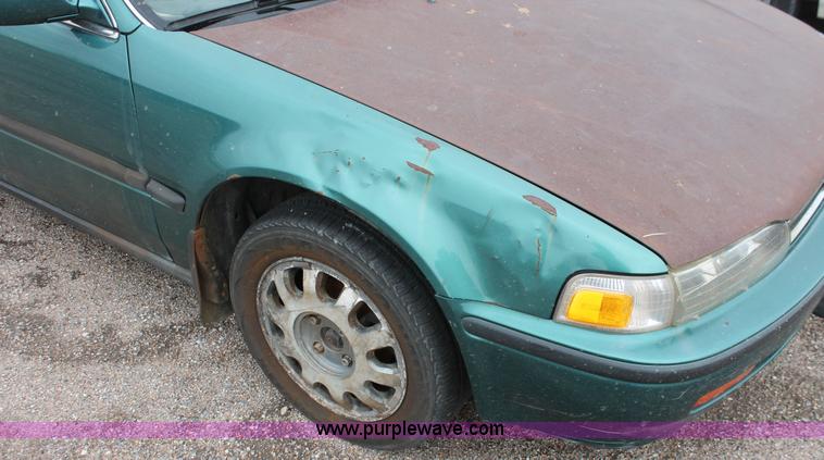 image for item E3414 1993 Honda Accord LX