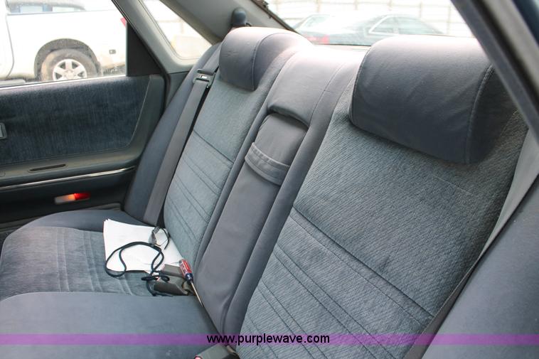 image for item E3415 1989 Mazda 626