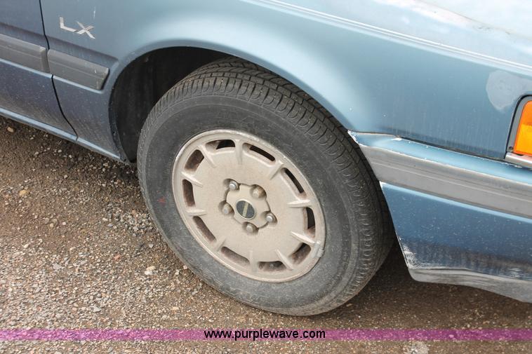 image for item E3415 1989 Mazda 626