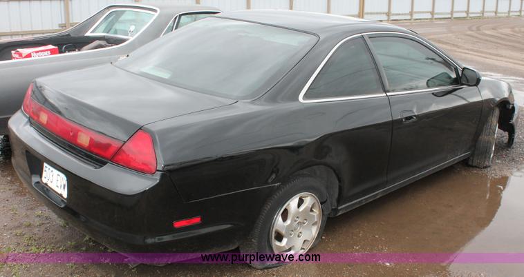 image for item E3416 1999 Honda Accord EX