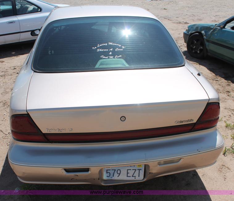 image for item H3609 1999 Oldsmobile Eighty Eight LS