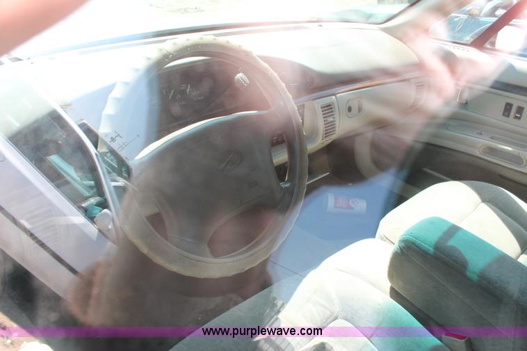 image for item H3609 1999 Oldsmobile Eighty Eight LS