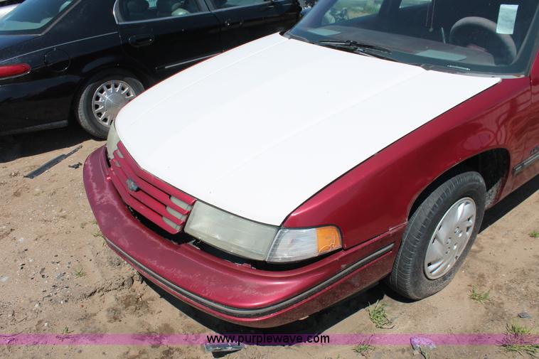 image for item H3614 1993 Chevrolet Lumina
