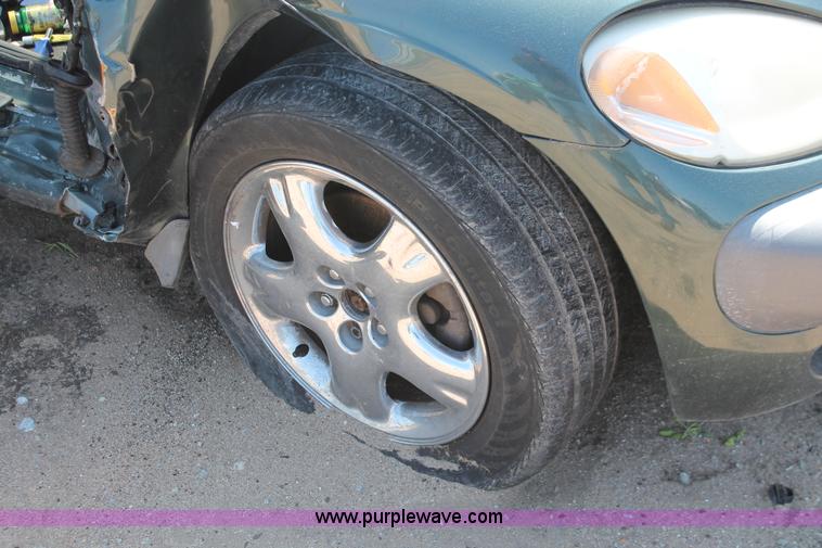 image for item H3615 2001 Chrysler PT Cruiser