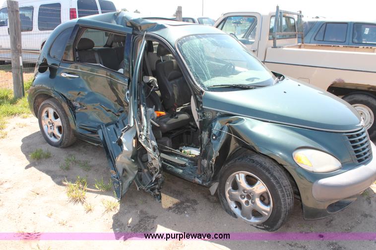 image for item H3615 2001 Chrysler PT Cruiser