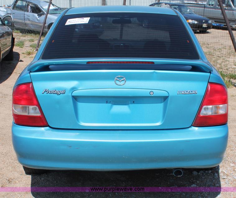 image for item H3619 2003 Mazda Protege
