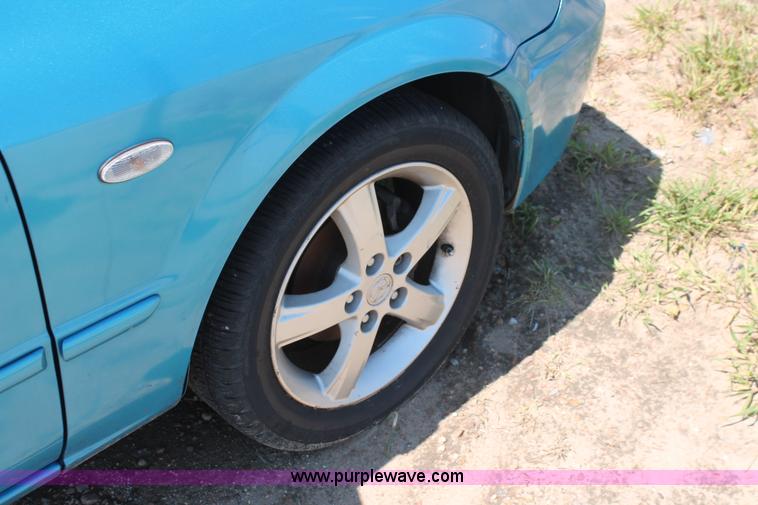 image for item H3619 2003 Mazda Protege