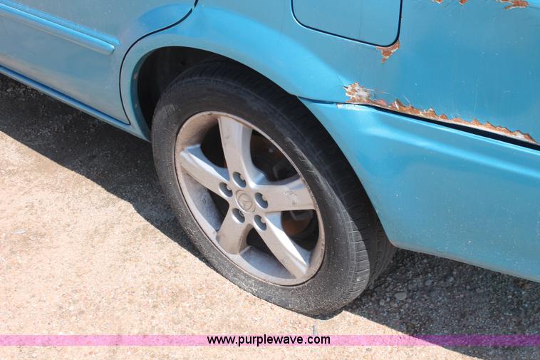 image for item H3619 2003 Mazda Protege