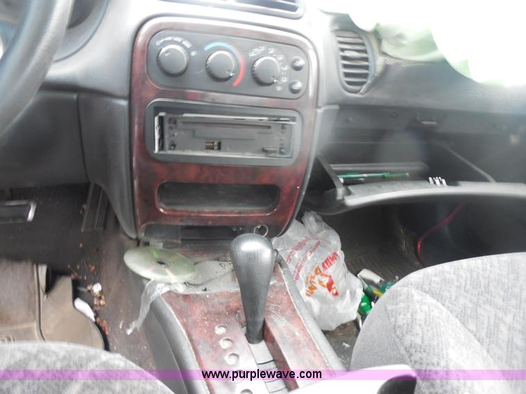 image for item H3626 1998 Chrysler Concorde LX