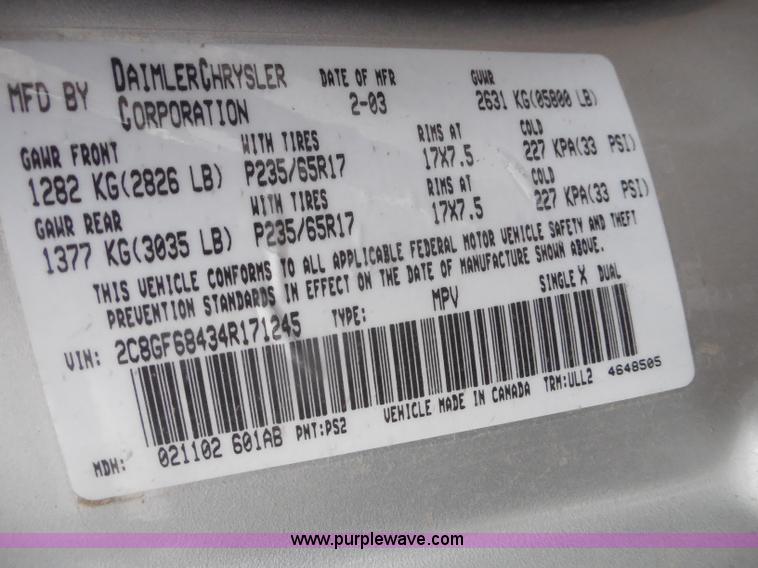 image for item H3627 2004 Chrysler Pacifica